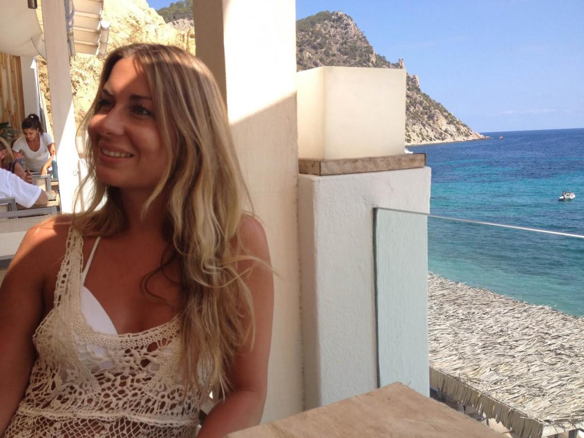 Waar moet je nu écht zijn op Ibiza? - hautemagazine.nl/ibiza-de-tips-…