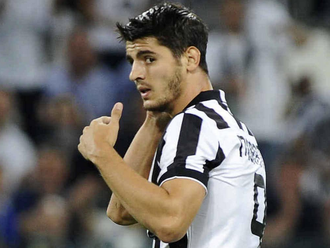 FootballFunnys's tweet photo. Real Madrid spent £195m on their front 3, but got knocked out by their own academy player... http://t.co/JgFxCgUNxu