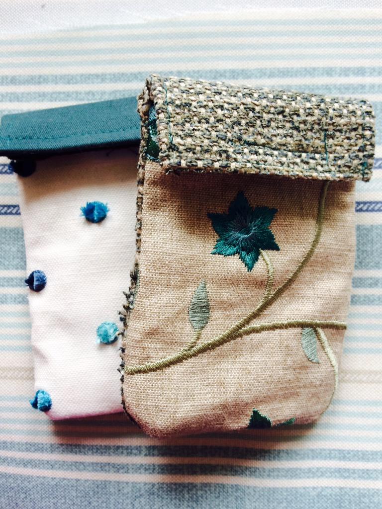 SaraNevay's tweet image. One @BESiDEResearch resident #codesigned this pair of pouches #texture #tactility #carehomes