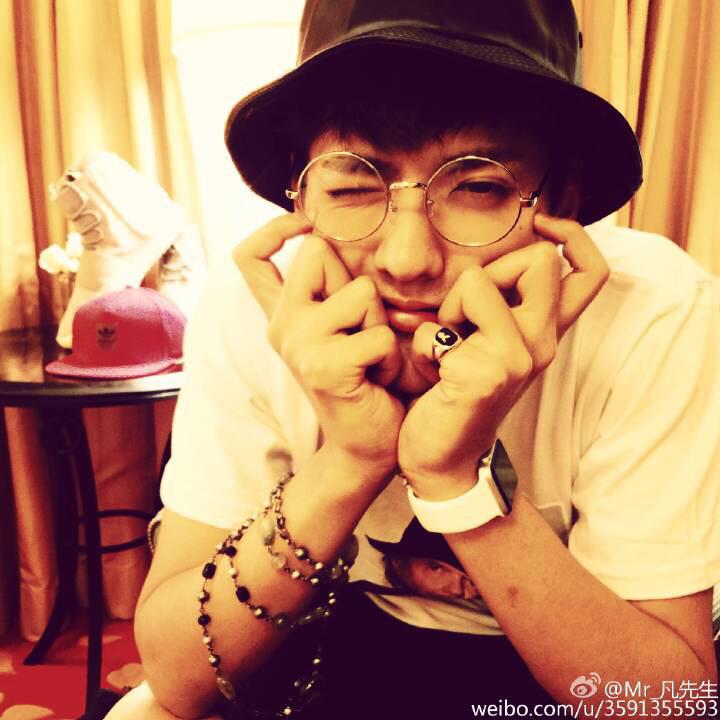 RUNAWAY05_'s tweet photo. ทูนหัวของบ่าว 😭 http://t.co/B2sDkzGWEw