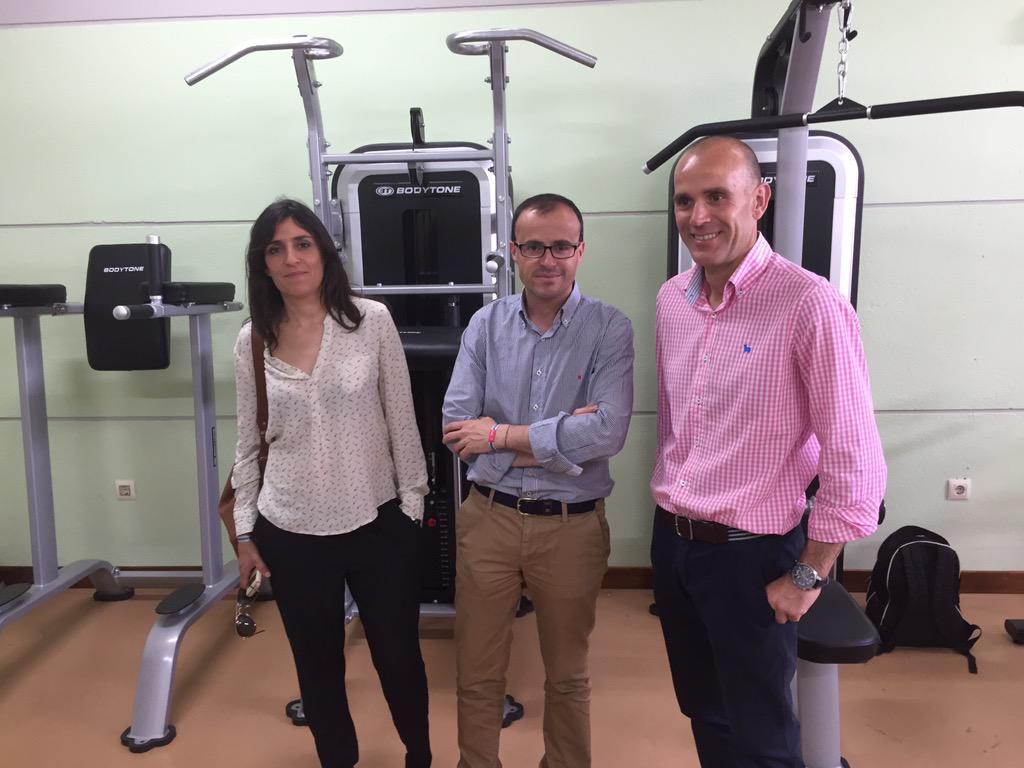 Estamos en permanente mejora de las instalaciones municipales. Gimnasio municipal con nueva maquinaria