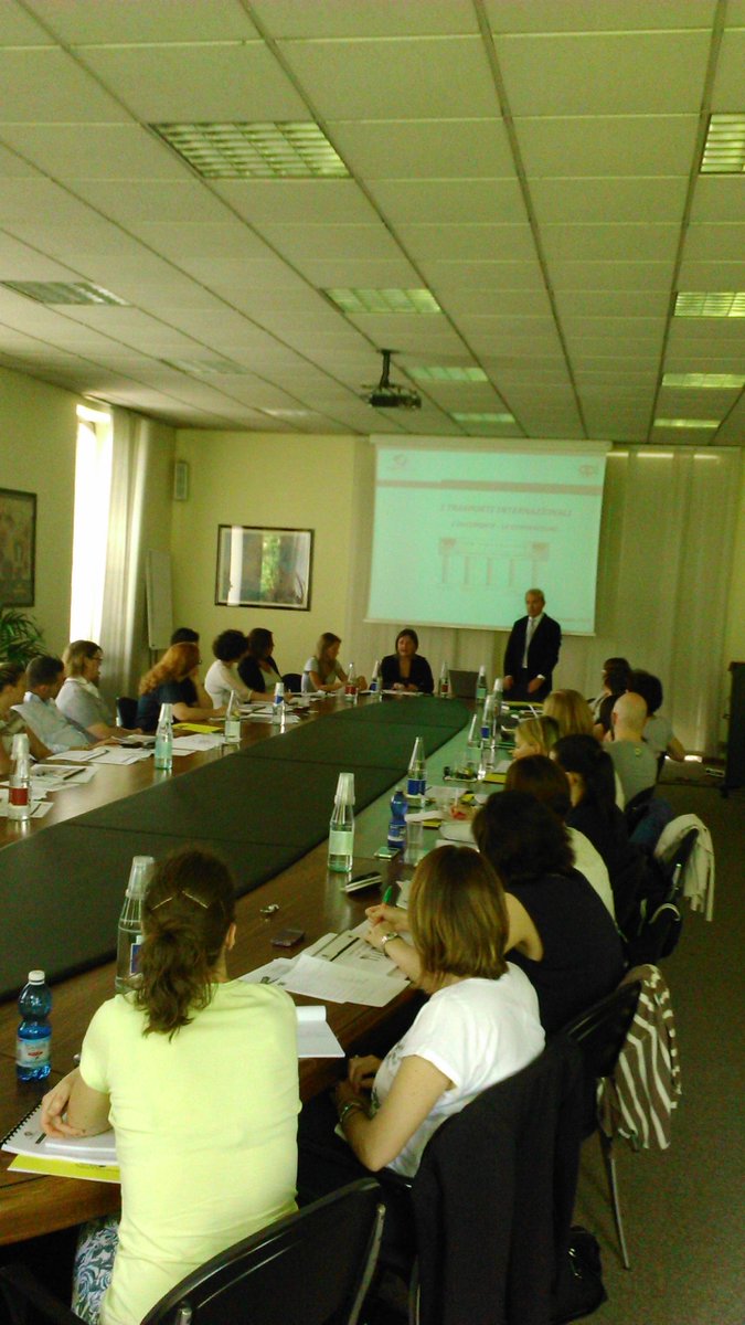 FOCUS SUI PRINCIPALI DOCUMENTI DI TRASPORTO NECESSARI PER L'EXPORT. Primo convegno in API, il prossimo il 28 maggio.