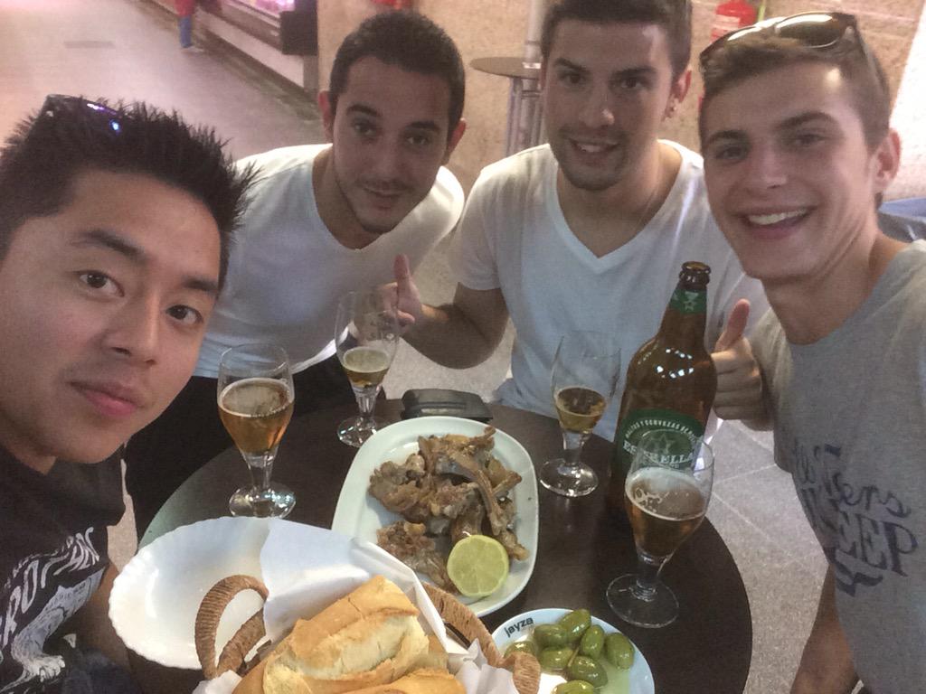kaku12_14's tweet photo. To be continued ... @aberolo93 @Miquelespin @JaviMartSanchz http://t.co/btVOZNF0RQ