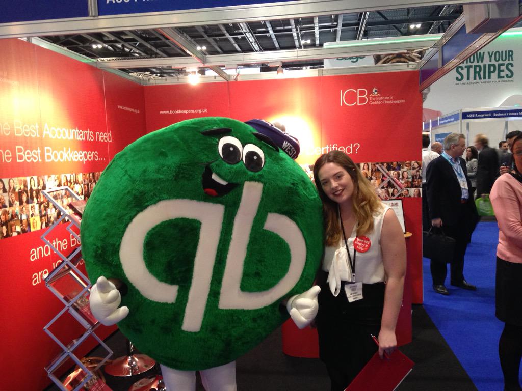 Team <a href="/ICBUK/">ICB UK</a> are making friends at #Accountex2015 <a href="/QuickBooksUK/">Intuit QuickBooks UK</a>