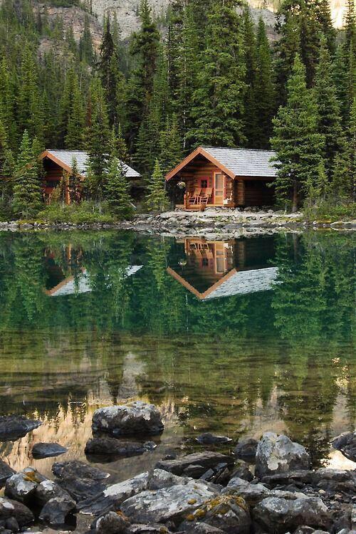 Super_EarthPics's tweet photo. Cabin Reflection, Lake O’Hara, Canada http://t.co/bHMpoDOIJE