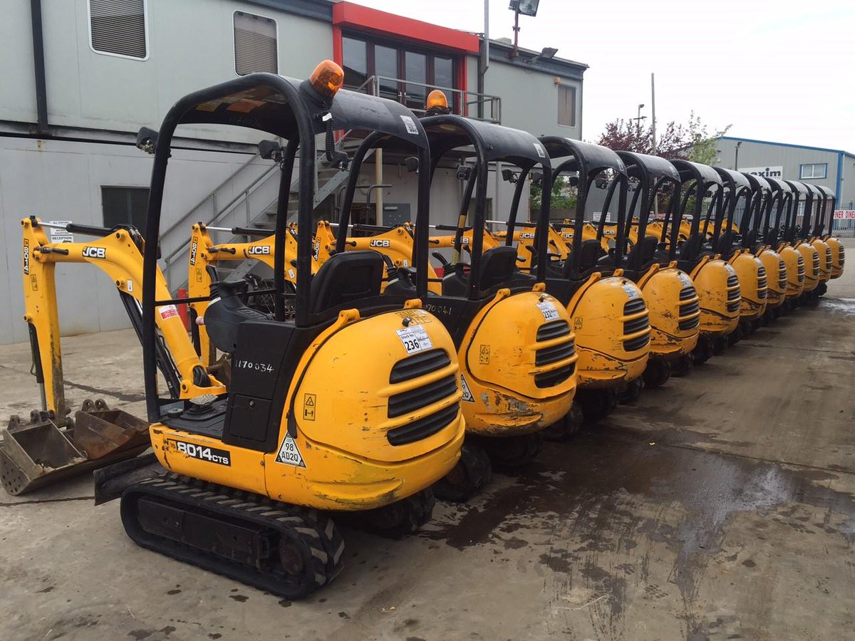 GHMequipment's tweet photo. @Liver_plant Any mini or micro digger requirements? Call 01204 697089 or Lucie 07850 668258 http://t.co/7ZNv2BTCwa