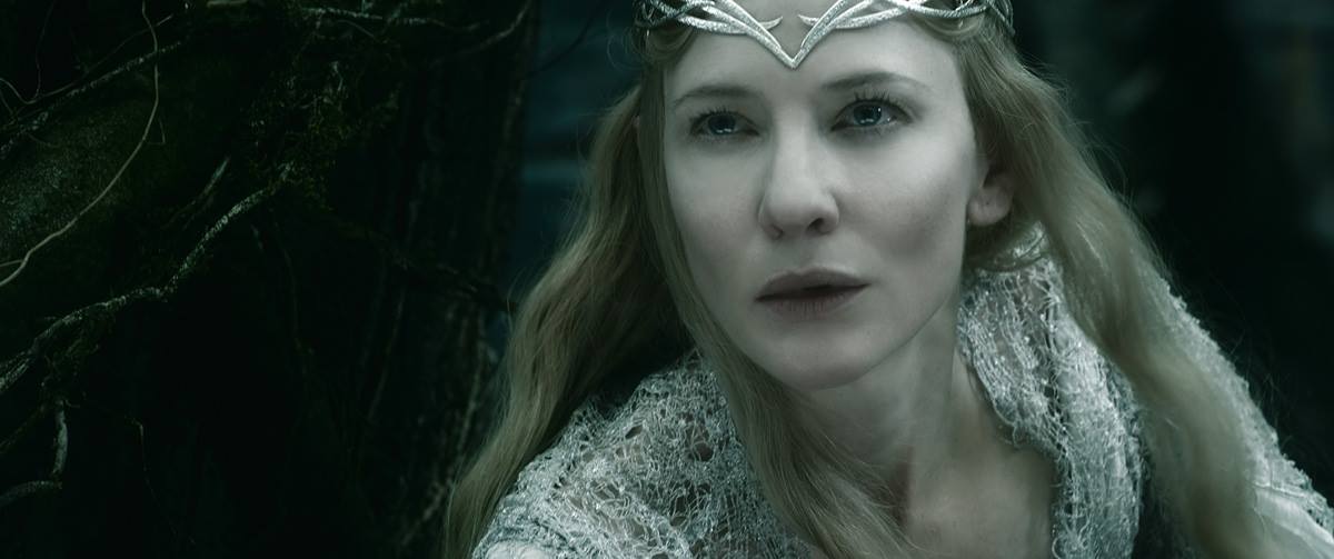 Wishing our incredible Lady Galadriel, Cate Blanchett, a very happy birthday! 