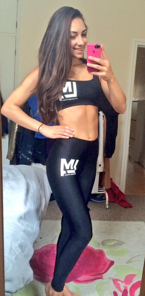 annafitusa's tweet image. Great start to my morning! My @LeanMApparel delivery just came! #WoManOrMachine #teamlma Use code HUGOFIT for 10% off