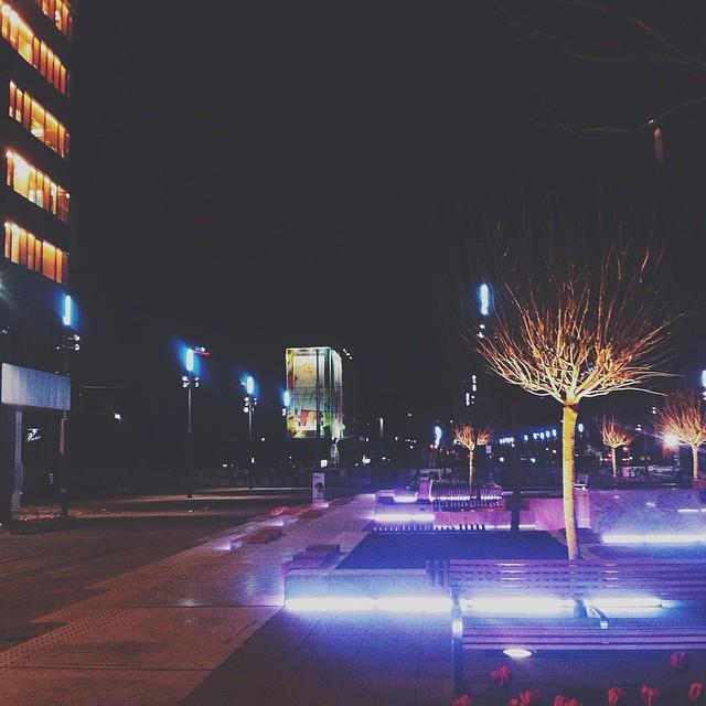 AI_is_present's tweet photo. by @theredhotpepper http://t.co/ilRYaEeG4c "#rynek #katowice by #night #katowicenielizbona #kato #vscokato #vscos… http://t.co/o6cKvNL2MP