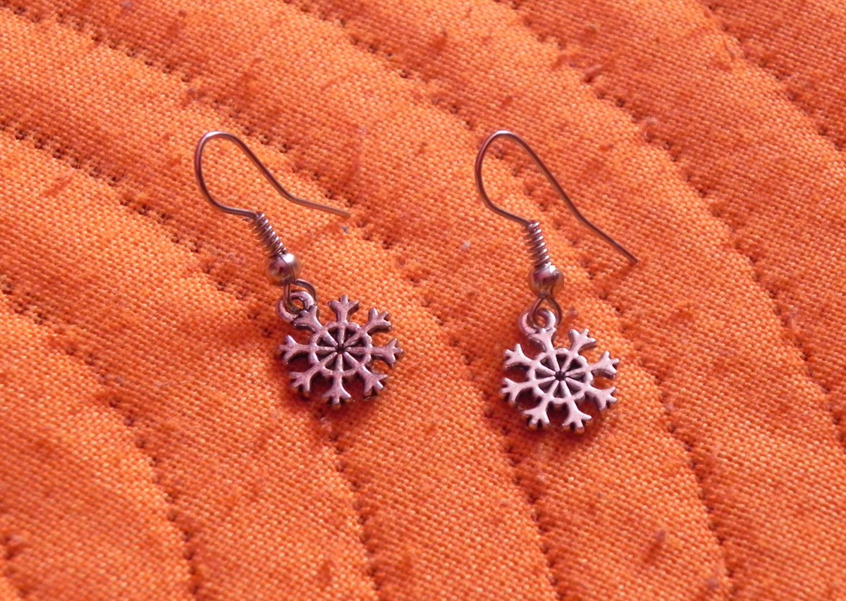 aivasan3's tweet photo. Hacía tiempo que no subía novedades a la web así que hoy os traigo 5 nuevas ofertas: http://t.co/hguhw2U7r4 #novedad http://t.co/YJPhuksLHb