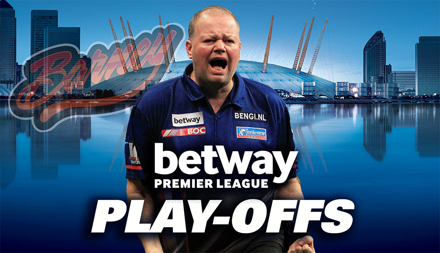 OfficialPDC's tweet photo. It's all about the Final Four tonight in Brighton as they jostle for positions in the Play-Offs! #LoveTheDarts http://t.co/3LKy8amwC8
