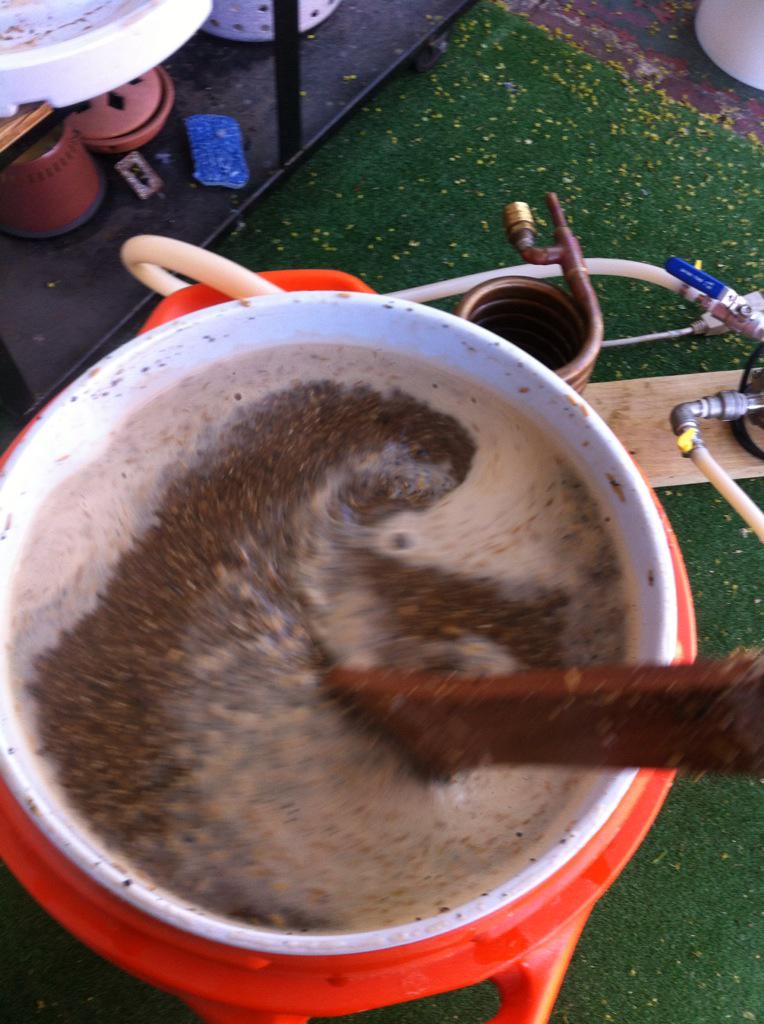 brew_chef's tweet photo. Black Lager brew day http://t.co/9LMEdODzx9
