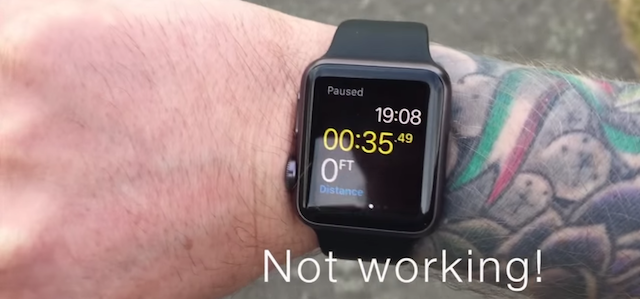 ilpost's tweet photo. Apple Watch ha un problema con chi ha dei tatuaggi sul polso http://t.co/DUrU0dRqBG http://t.co/lDD3D0RZou