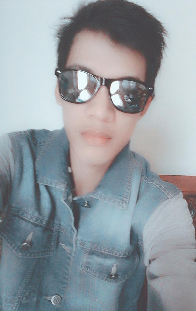 tamaputt's tweet photo. Tonight .. B) http://t.co/tSvZDIGiwd