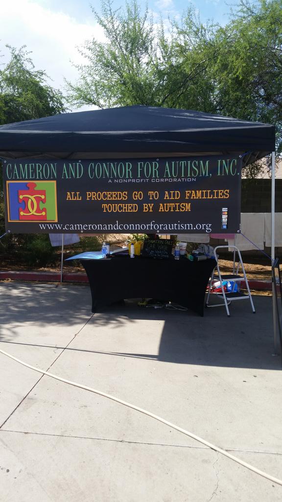 CACforAutism's tweet photo. CAR WASH AIDING FAMILIES TOUCHED BY AUTISM 8-2 Valero Recker/Guadalupe Gilbert AZ http://t.co/pNRuv6aYQd