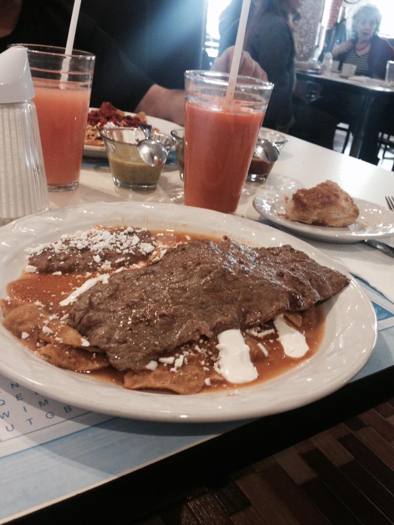 En #el520 se desayuna delicioso ;) #Narvarte <a href="/infonoctambulo/">El Wama</a>