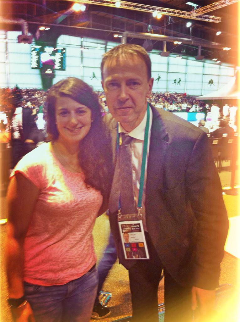 EmmaChapChap's tweet photo. Toujours de belles rencontres a Paris #CDFBasket #allezbourges http://t.co/VQItzq67qH