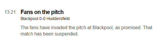 BBCSport's tweet photo. Play suspended at Blackpool v Huddersfield: http://t.co/jA65IRswvJ http://t.co/CPBI6vfun5