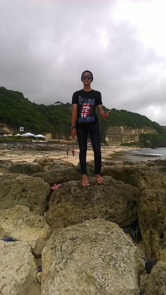 ade_aderoby tweet picture