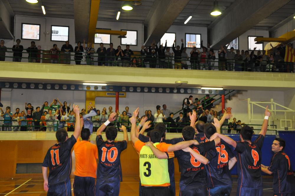 lltarres's tweet photo. #volempujar #forzapia http://t.co/lPMJjKpUyt http://t.co/NLK3Tegdw4
