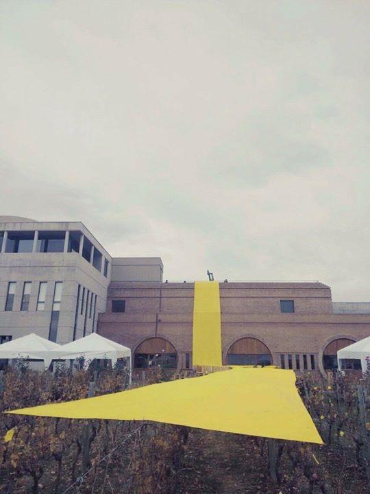 FestChatarra's tweet photo. Presentamos #Nectar la instalación interactiva de #Chatarra en #PlusArte #Mendoza Descubrila hoy  @WineRockTour http://t.co/l01MDz5DCc