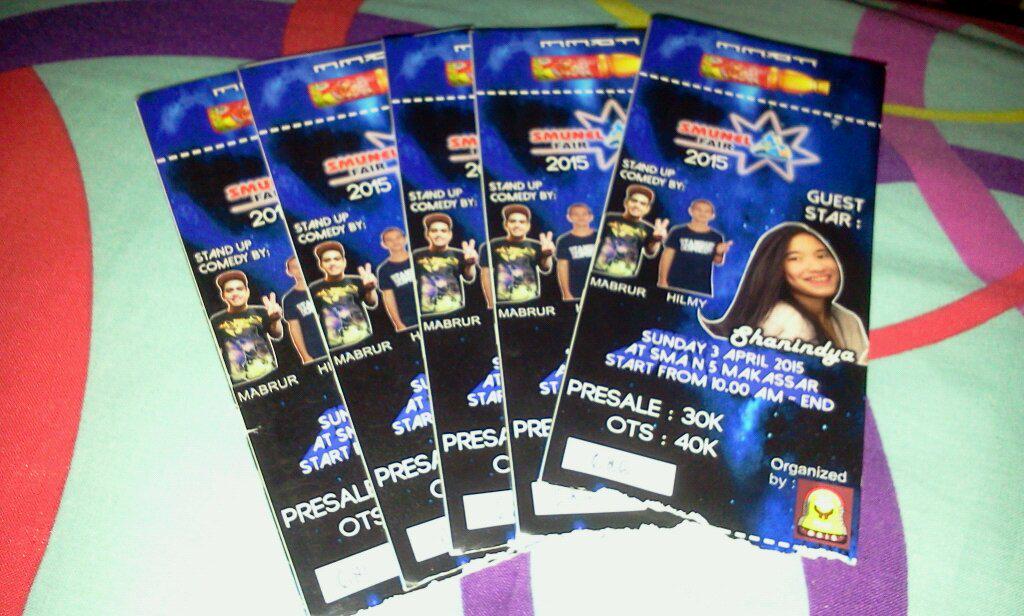 Shalsa96's tweet photo. Hay guys beli tiket konser @shanindyan yuk... 30-40 K. Foto breng pke hp kmu +20 K. Buruan line ke @Asyfarisani http://t.co/OSi9rVvq3Y
