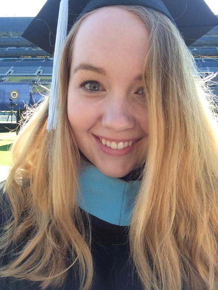annawbens's tweet photo. At the big house ready to graduate! #mgograd #umalumni #elmac17 http://t.co/UuMVyUNNAa
