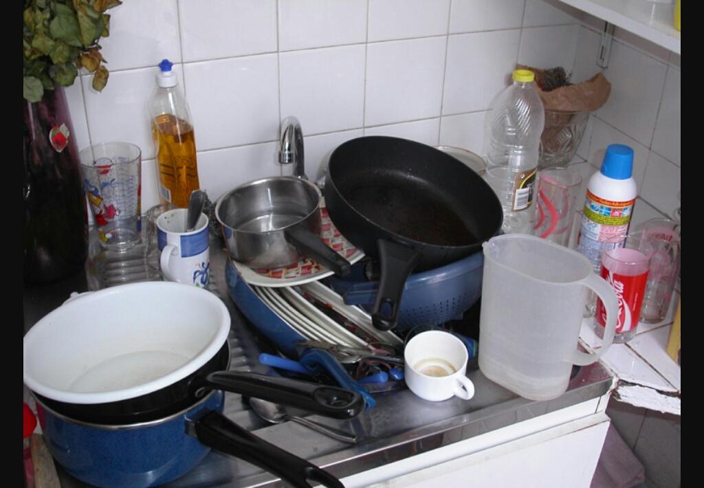 saarah_slm's tweet photo. Comment les gas voient le ramadan vs comment les filles voient le ramadan http://t.co/JvuID0mnMC