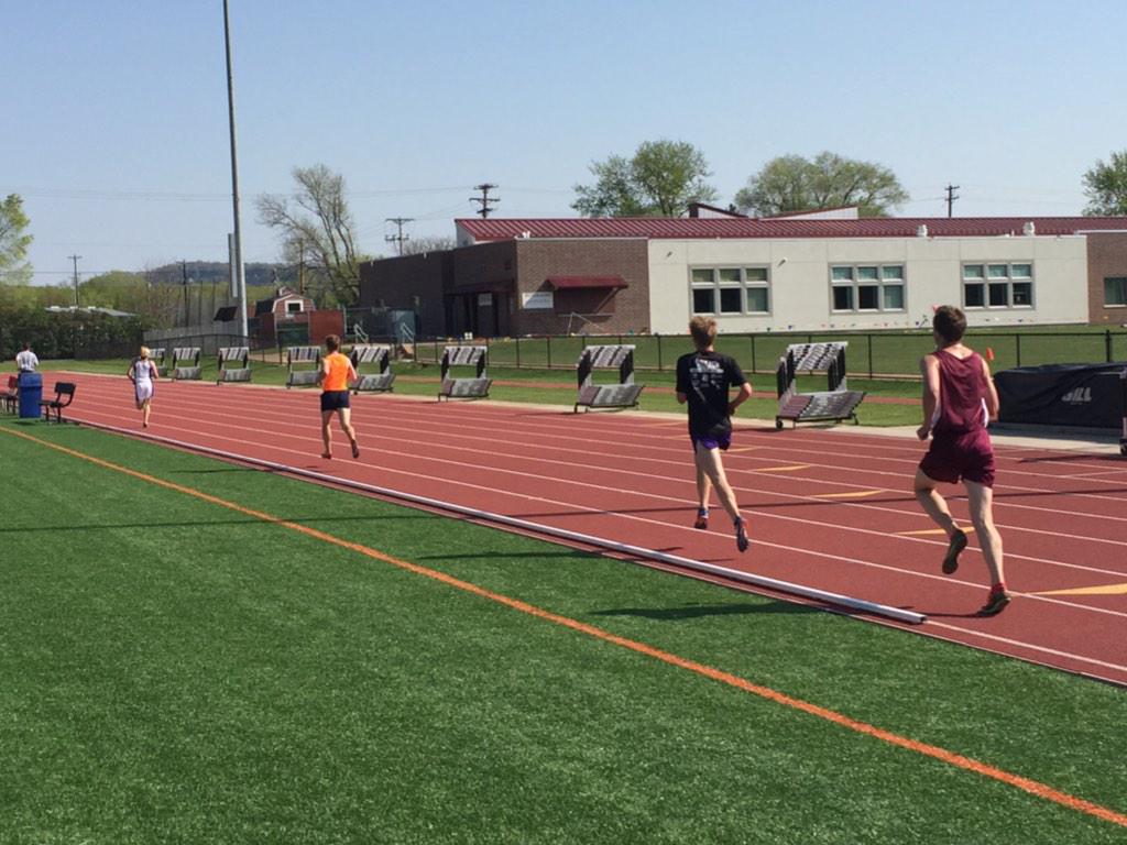 KautzaChris's tweet image. Race day in the offseason for the Men's @WinonaStateCC team! Great athletes! #TheyRunFast #WarriorsWill