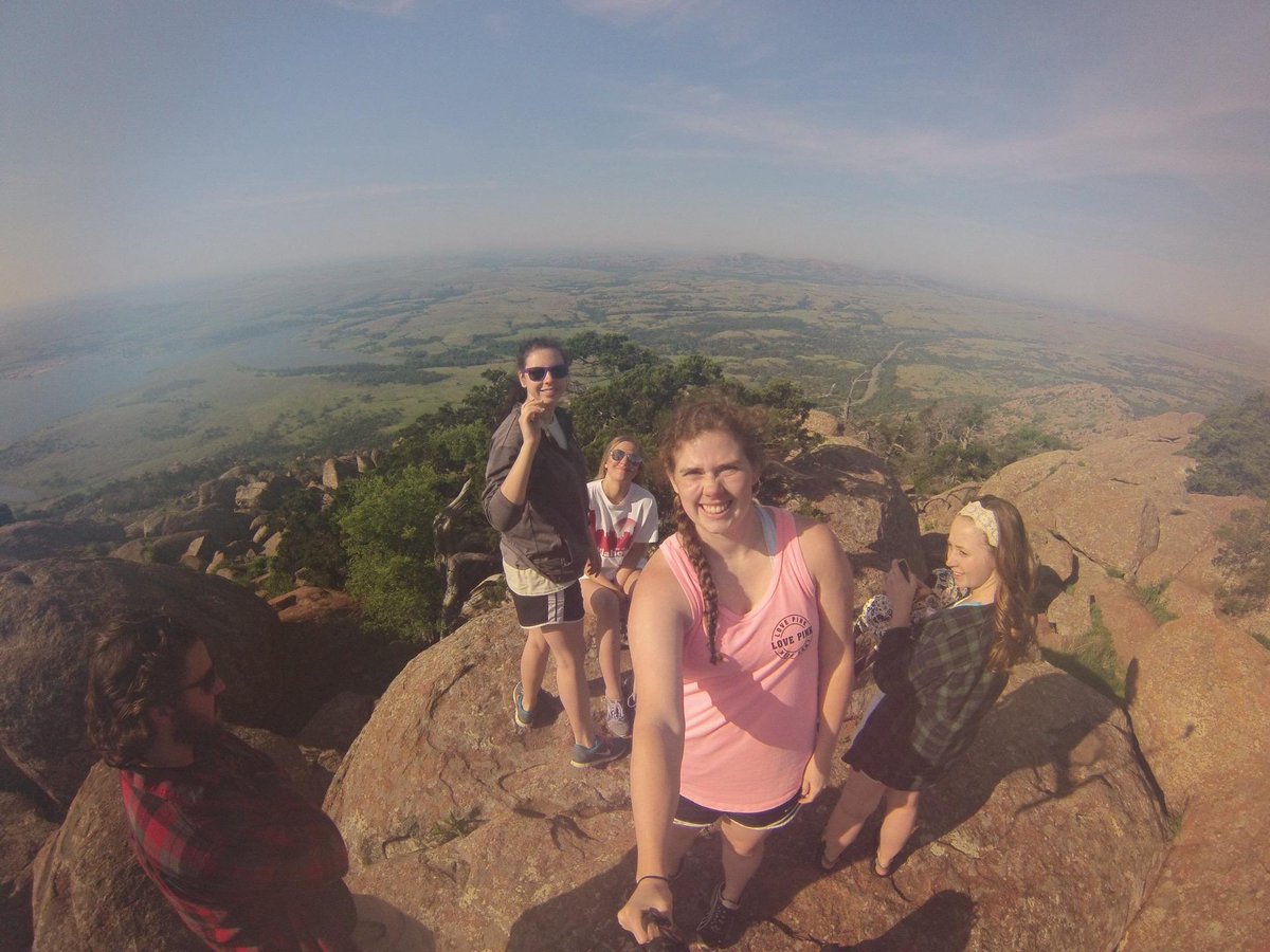 maddieV22's tweet image. wooo "screw finals! We're gonna go climb a mountain" -rach (@ Wichita Mountains) swarmapp.com/c/d4wiaPFpKSv