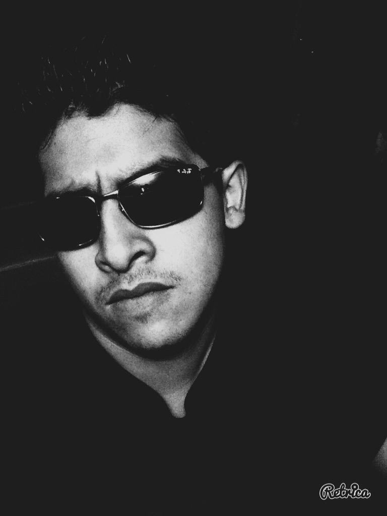 marcoUFC98's tweet photo. Follow me? 😘
#selfie #follobackforfolloback http://t.co/35pZhPile2