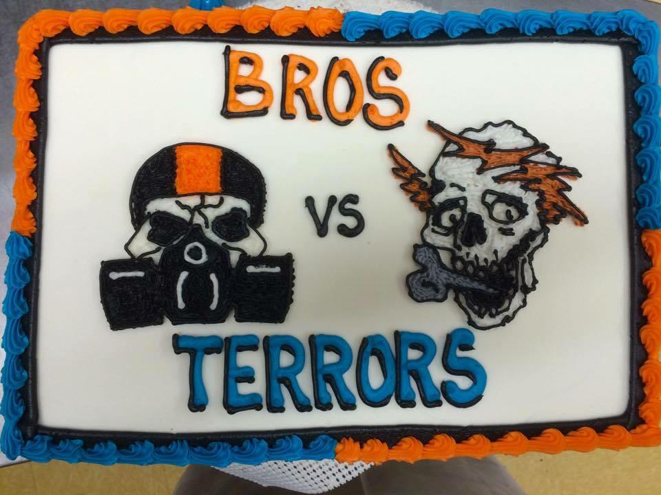 TCTerrors's tweet photo. Wow! Look at this cake from the @BigORollerBros! Terrors vs. Bros later today in MRDA play. #BerkshireHathaway http://t.co/xxQ6QQOyTS