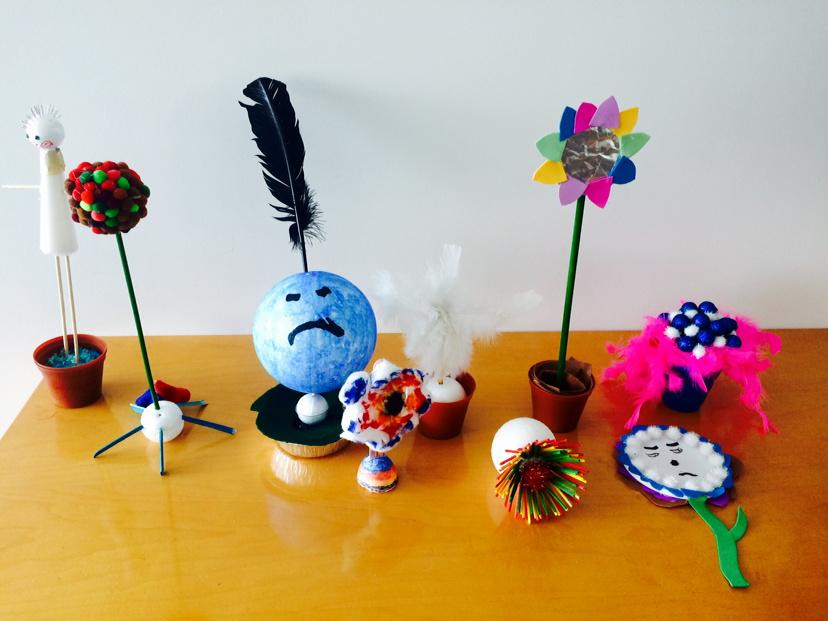 iCreateCB's tweet image. Some flower props that our #iEngage youth made! #theyrecreative #iCreate