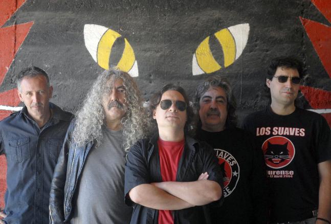 RockFM_ES's tweet photo. Esta noche @suavesourense en @VinaRockOficial y el 18 de diciembre en #Barcelona despidiéndose de los escenarios http://t.co/wZEy5Y94km