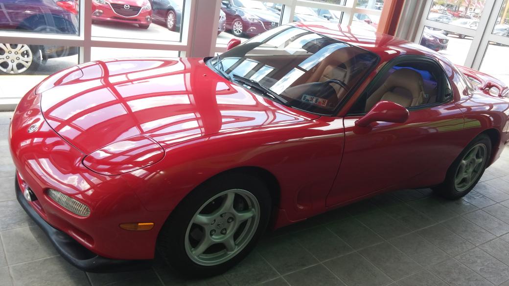 TheGoldPony21's tweet photo. Look what I found...#RX-7 http://t.co/VV6EOFMrVq