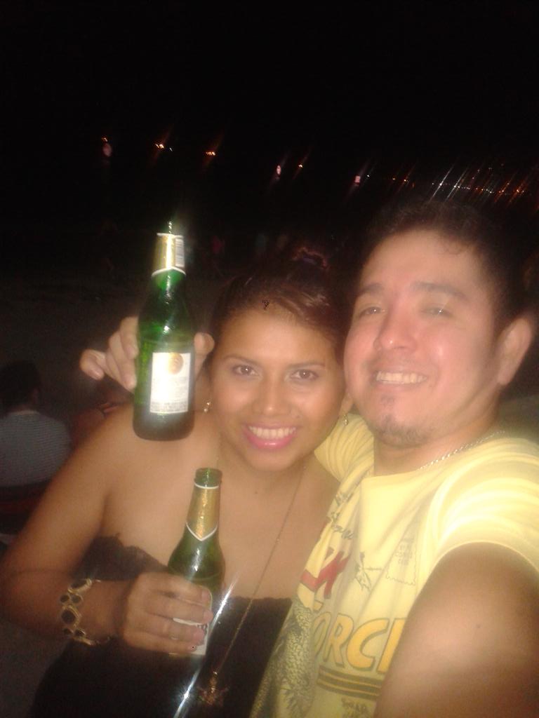 Friscu's tweet photo. #salinas día del trabajador con mi amorcetoo  ejejejej @denigia http://t.co/zuHIqHRZZz
