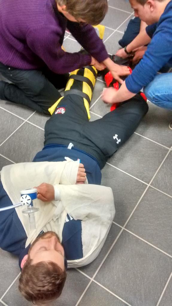 Lubasmedical's tweet photo. #fracture management #splinting practice @cardiffuni with #physiotherapy students!! James has multiple fractures!! http://t.co/PyFkU1mBQ7