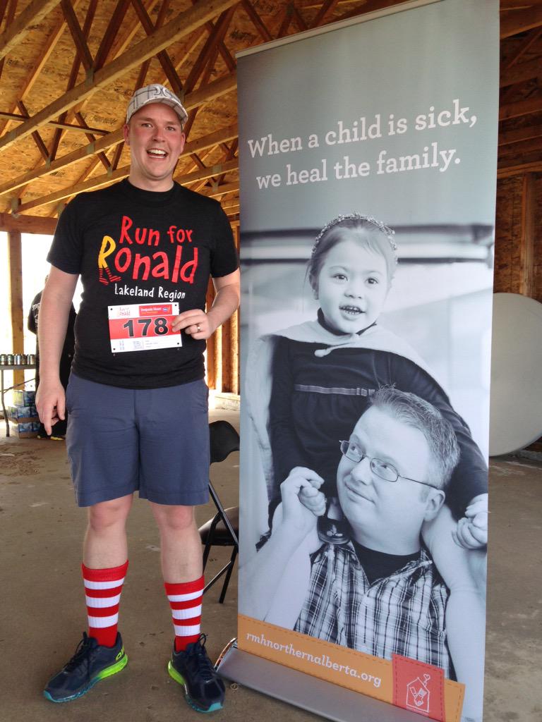 JaimeECaza's tweet photo. Our own @RedShoeNorthAB member @RcCanada is the top fundraiser @RMHCNA #RunForRonald @martydugas @RMHCNA @MarloKMSK http://t.co/F1Ne75APjz