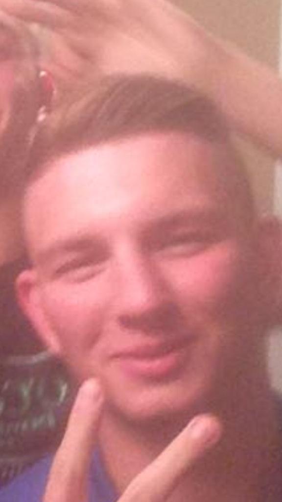lakeb636's tweet photo. Preston or Macklemore?
@Preston_Bea http://t.co/JO3ZORbEMd