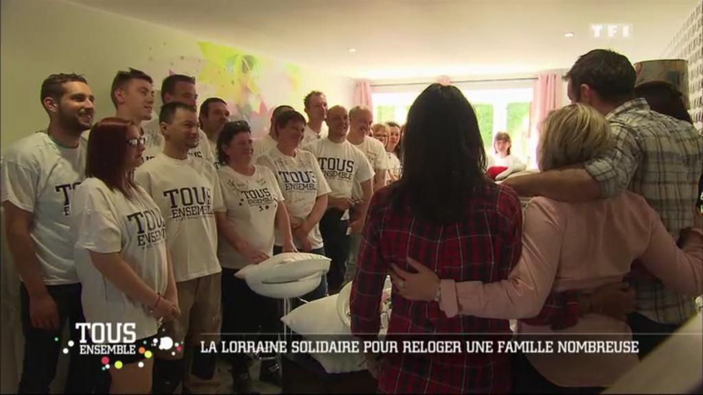 TeamEstelleD's tweet photo. Et bravo à tous les bénévoles de #tousensemble 👍 ! http://t.co/WpQnjpv335