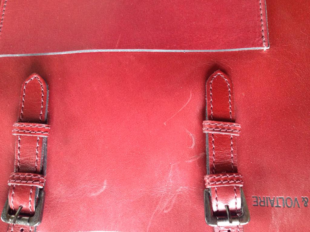 Delf_e's tweet photo. Une honte
Commande good deals"
Sac, couleur passée, rayé
Boots déjà portées, abîmées
Sans étiquettes
@zadigetvoltaire http://t.co/k65TzhmzZw