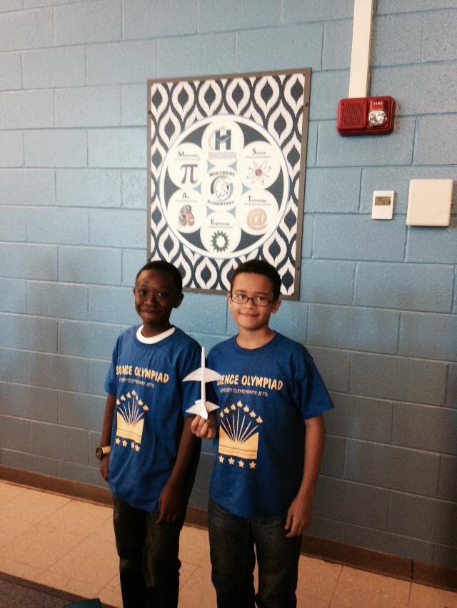 lindseyjets's tweet photo. Lindsey students build paper rockets at Science Olympiad http://t.co/b9hLUATraB