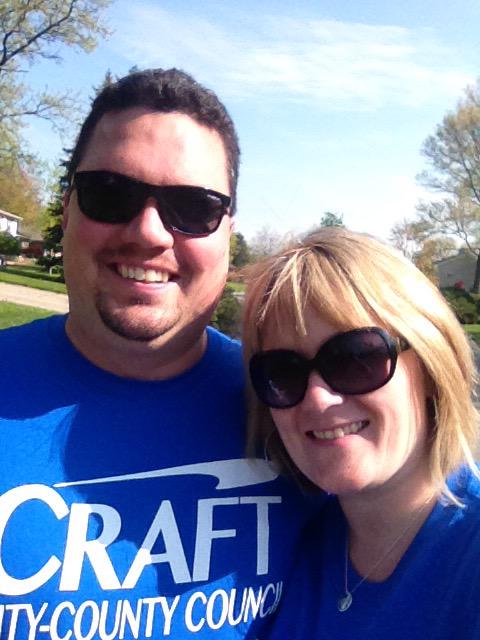 craft4council's tweet photo. Going door to door, talking to families &amp; meeting voters on NE side @mollydeuberry @IndyGOP http://t.co/DHCskGWwEe