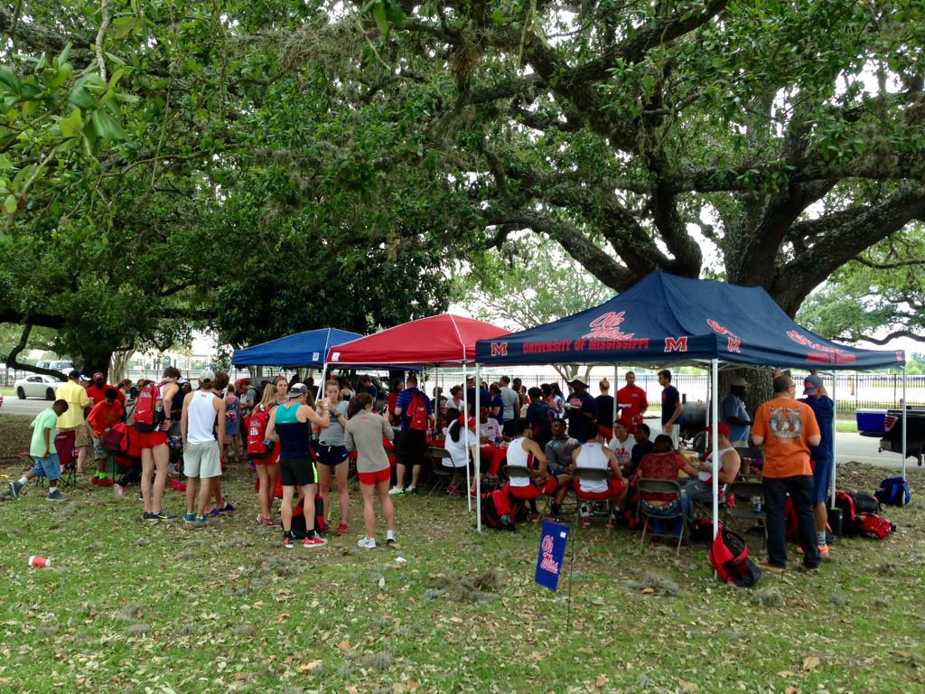 OleMissTrack's tweet photo. We brought the Grove to Louisiana for our post-meet celebration. #HottyToddy http://t.co/Py9KRPkDWY