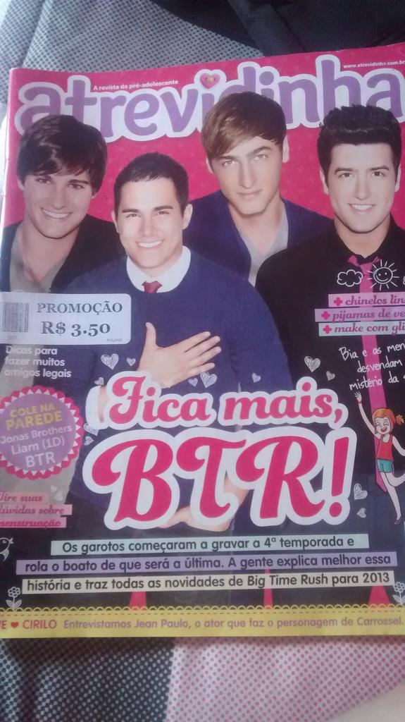 0iffelix's tweet photo. Sdd de ir na loja de revista e ver uma perfeita como essa, enlouquecer e pregar o poster #BackBigTimeRush @atrevida http://t.co/rJ2KicmpXk