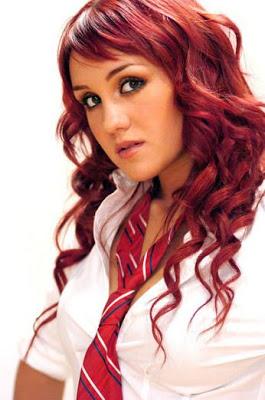 AdrielesantosAs's tweet photo. dulce Maria sempre linda http://t.co/tqHlwJxk9y