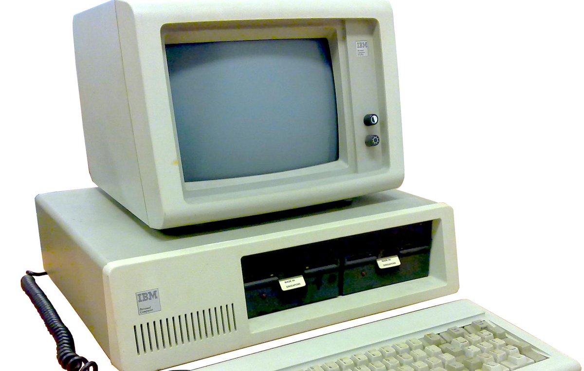 OxfordNetworks1's tweet image. The #Cloud Revolution: 3 Things #IT Can Learn From Its Own History  hubs.ly/y0LRBD0 by @netapp_biz