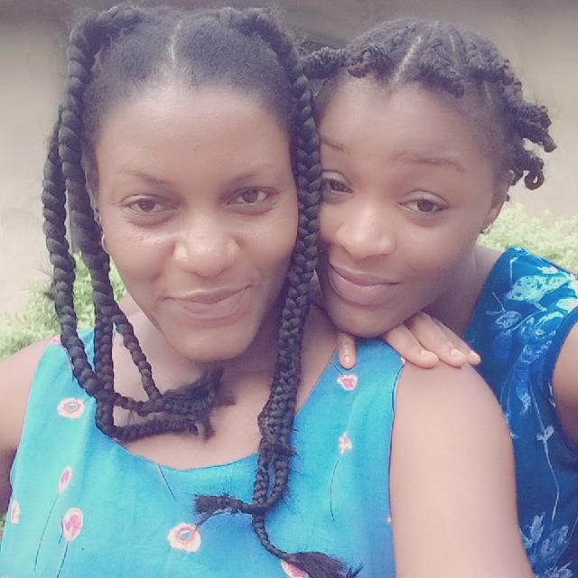 EkeIsabella's tweet photo. https://t.co/9E8bIYLXbS sisters from anoda mother#utwolukmorelyktwin.
