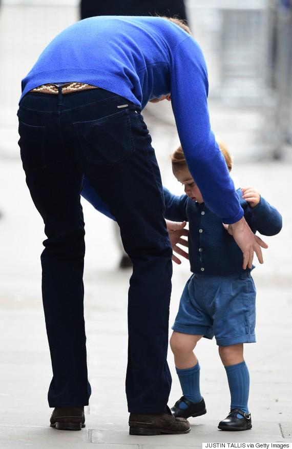 HRHGeorgePieces's tweet photo. What a special moment between the Duke and Prince of Cambridge! #RoyalBaby #RoyalBabyGirl http://t.co/FRzhnpcnbi