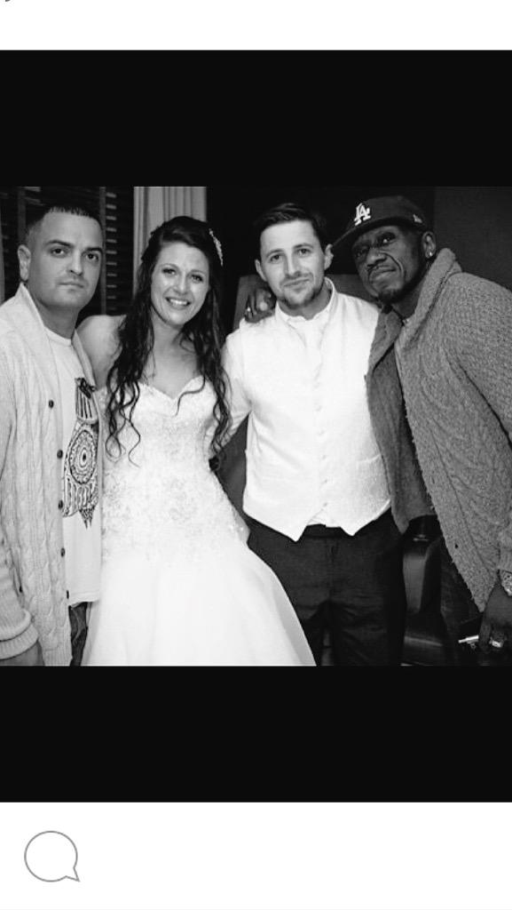 MCNEATofficial's tweet image. “@Jhc7Jake: @DJLUCKofficial @MCNEATofficial thanks for a great night lads 👍🏼😜 http://t.co/bYRo7Tympv” Pleasure bruv,wicked wedding 🙌